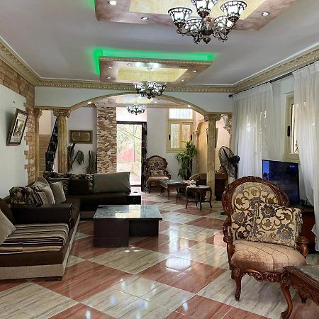 Elegant Villa With Private Pool 알렉산드리아 외부 사진